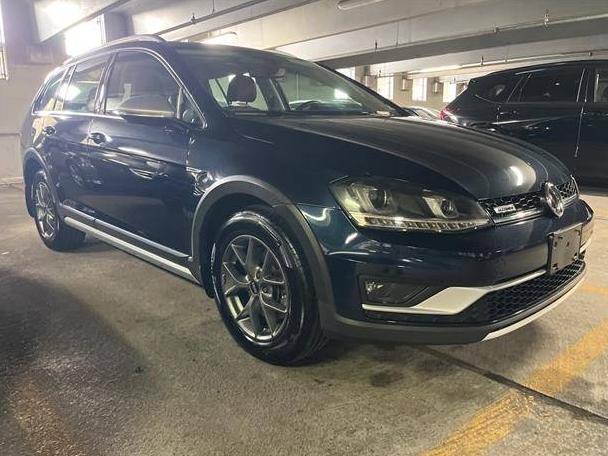 VOLKSWAGEN GOLF ALLTRACK 2017 3VWH17AU2HM513234 image